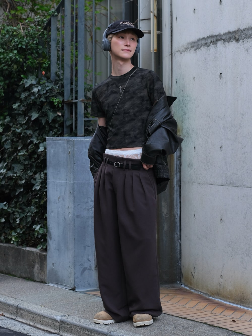 Vipoa（ヴィポア）の「lace half biker pants（その他パンツ