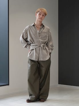「アイテム（トップス）」を使った、いったさん（メンズ・169cm）の秋コーディネート