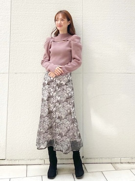 「アイテム（その他アウター、ピンク系）」を使った、長澤 実果さん（レディース・160cm）の冬コーディネート