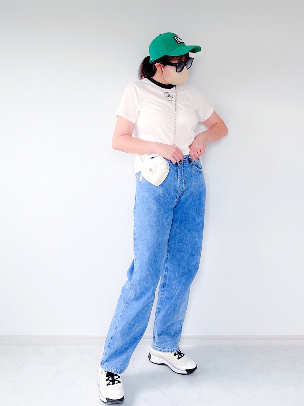 CHANELのキャップを使ったレディース人気ファッション