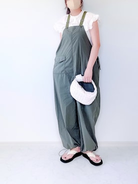 「CANAL JEAN（キャナルジーン）のアイテム（オールインワン・サロペット）」を使った、eriiicaさん（レディース・158cm）の夏コーディネート