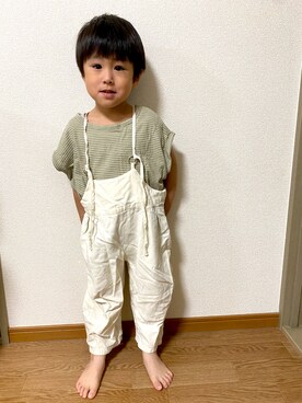 「アイテム（オールインワン・サロペット、ホワイト系）」を使った、scmamさん（キッズ・100cm）の春コーディネート