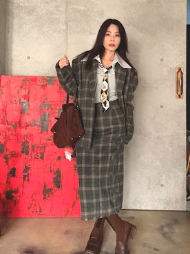 「アイテム（スーツジャケット）」を使った、Joycechangさん（レディース・163cm）の冬コーディネート