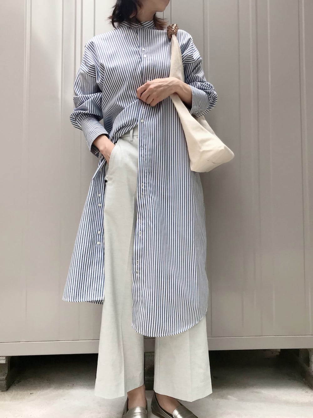 「ストライプ、ストライプシャツ、神戸レタス、プレスト、ファルファーレ、マニッシュ、ワイドパンツ、低身長、夏コーデ」｜「KOBE LETTUCEのアイテム（シャツワンピース、ブルー系）」を使った、りんさん（レディース・155cm）の夏コーディネートの1枚目の写真
