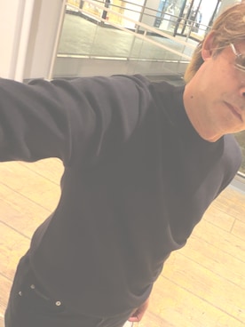 「Calvin Klein（カルバン・クライン）のアイテム（ニット/セーター、ブラック系）」を使った、MASAさん（メンズ・176cm）の秋コーディネート