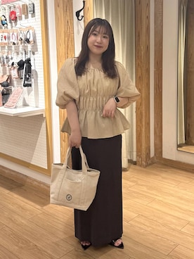 「LOWRYS FARM（ローリーズファーム）のカットリブタイトスカート　103920（スカート、グレー系）」を使った、nayuさん（レディース・145cm）の夏コーディネート