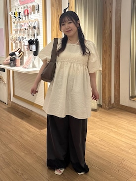 「LOWRYS FARM（ローリーズファーム）のメタルバレッタ　265411（バレッタ/ヘアクリップ、ゴールド系）」を使った、nayuさん（レディース・145cm）の夏コーディネート