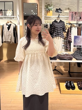 「LOWRYS FARM（ローリーズファーム）のカットリブタイトスカート　103920（スカート、グレー系）」を使った、nayuさん（レディース・145cm）の夏コーディネート