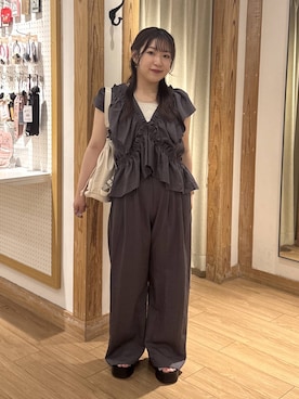 「LOWRYS FARM（ローリーズファーム）のメタルバレッタ　265411（バレッタ/ヘアクリップ、ゴールド系）」を使った、nayuさん（レディース・145cm）の夏コーディネート