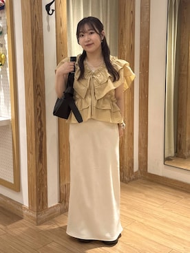 「LOWRYS FARM（ローリーズファーム）のストレッチサテンスカート　 290120（スカート、ホワイト系）」を使った、nayuさん（レディース・145cm）の夏コーディネート