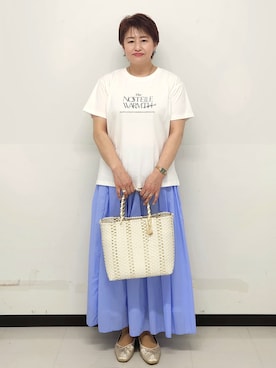 「OPAQUE.CLIP（オペークドットクリップ）のロゴプリント＆刺繍Tシャツ【洗濯機OK】（Tシャツ/カットソー、ホワイト系）」を使った、メイポンさん（レディース・155cm）の春コーディネート