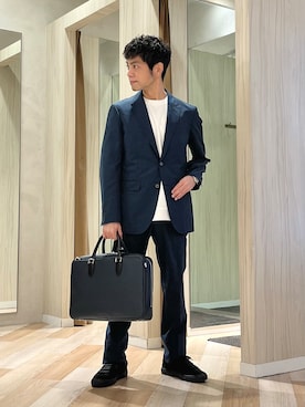 「TAKEO KIKUCHI（タケオキクチ）のアイテム（パンツ）」を使った、URAさん（メンズ・165cm）の春コーディネート