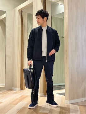 「TAKEO KIKUCHI（タケオキクチ）のアイテム（パンツ）」を使った、URAさん（メンズ・165cm）の春コーディネート