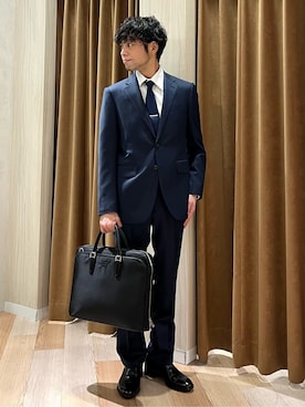 「アイテム（スーツセット、ブルー系）」を使った、URAさん（メンズ・165cm）の春コーディネート