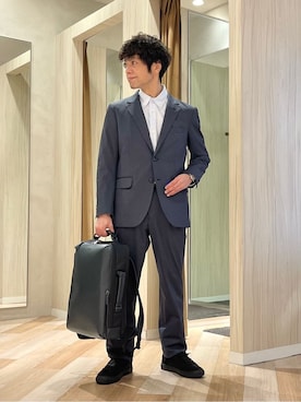 「TAKEO KIKUCHI（タケオキクチ）のアイテム（パンツ）」を使った、URAさん（メンズ・165cm）の春コーディネート