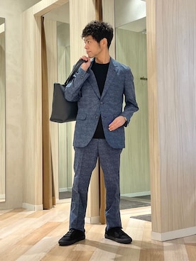 「TAKEO KIKUCHI（タケオキクチ）のアイテム（パンツ）」を使った、URAさん（メンズ・165cm）の春コーディネート