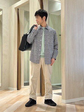 「TAKEO KIKUCHI（タケオキクチ）のアイテム（パンツ）」を使った、URAさん（メンズ・165cm）の春コーディネート