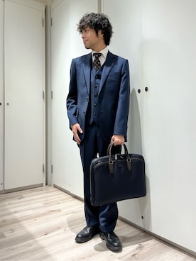 「アイテム（スーツセット、ブルー系）」を使った、URAさん（メンズ・165cm）の秋コーディネート