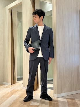 「TAKEO KIKUCHI（タケオキクチ）のアイテム（パンツ）」を使った、URAさん（メンズ・165cm）の春コーディネート