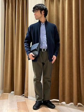 「アイテム（クラッチバッグ、ブルー系）」を使った、URAさん（メンズ・165cm）の春コーディネート