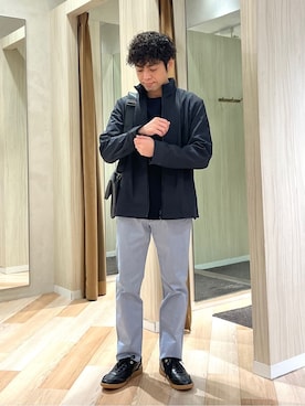 「アイテム（クラッチバッグ、グレー系）」を使った、URAさん（メンズ・165cm）の春コーディネート
