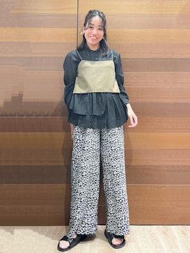 「アイテム（タンクトップ、ブラウン系）」を使った、ともも。さん（レディース・158cm）の秋コーディネート