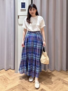 「grove（グローブ）の【UVカット/接触冷感】プリントアソート5分袖Tシャツ（Tシャツ/カットソー、ホワイト系）」を使った、rifuさん（レディース・158cm）の春コーディネート