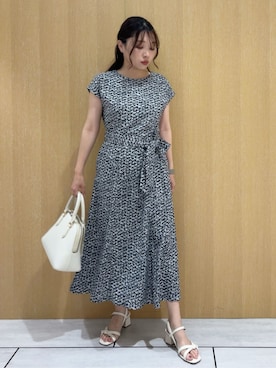 「UNTITLED（アンタイトル）の【きれいめ/洗える/夏ワンピ】モザイク柄ワンピース（ワンピース、ブラック系）」を使った、Sachinaさん（レディース・153cm）の夏コーディネート