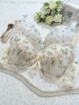 「アイテム（ブラジャー、ブラウン系）」を使った、asaさん（レディース・151cm）の春コーディネート