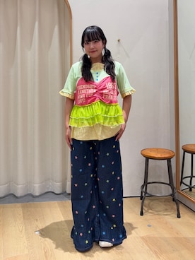 「HELLO.SANFRANCISCO（ハローサンフランシスコ）の【HELLO.SANFRANCISCO】プリントロゴチュールキャミビスチェ（キャミソール、ピンク系）」を使った、ゆめなさん（レディース・149cm）の夏コーディネート