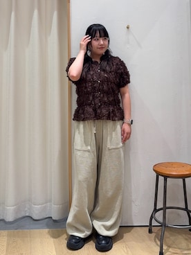 「CIAOPANIC TYPY（チャオパニックティピー）の∴クシュクシュチュールボリュームスリーブトップス（シャツ/ブラウス、ブラウン系）」を使った、ゆめなさん（レディース・149cm）の秋コーディネート