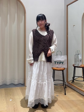 「CIAOPANIC TYPY（チャオパニックティピー）の【一枚でもレイヤードしても◎】2WAYシアーヘンリーネックTEE（Tシャツ/カットソー、ホワイト系）」を使った、ゆめなさん（レディース・149cm）の秋コーディネート