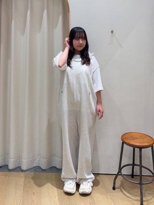 【新色カラー登場！】肩ドロストギャザーポンチサロペット
