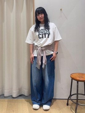 「CIAOPANIC TYPY（チャオパニックティピー）の【UNISEX】ピグメント加工スラブカレッジロゴTEE（Tシャツ/カットソー、ホワイト系）」を使った、ゆめなさん（レディース・149cm）の夏コーディネート