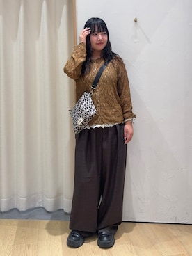 「CIAOPANIC TYPY（チャオパニックティピー）の【UNISEX】タックボリュームワイドスラックスパンツ/サイドラインスラックス（スラックス、グレー系）」を使った、ゆめなさん（レディース・149cm）の秋コーディネート