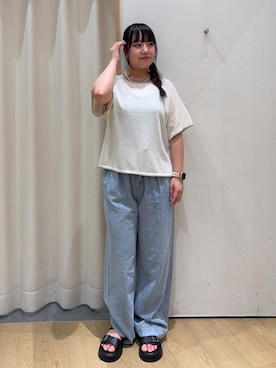 「CIAOPANIC TYPY（チャオパニックティピー）の【接触冷感/二の腕カバーも叶う◎】配色ラグラン半袖ニットTee（ニット/セーター、ホワイト系）」を使った、ゆめなさん（レディース・149cm）の夏コーディネート
