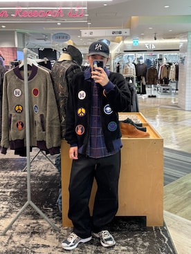 「URBAN RESEARCH（アーバンリサーチ）のアイテム（シャツ/ブラウス）」を使った、あらたさん（メンズ・170cm）の秋コーディネート