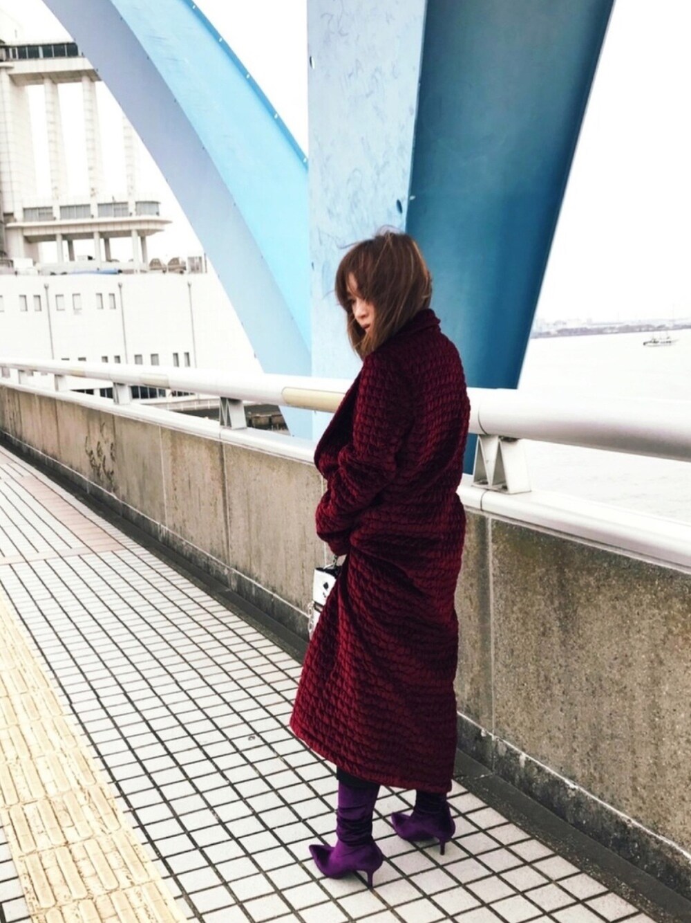【極美品】ZARA☆ボルドー　4way伸縮　ストレッチ 　ロングチェスターコート 極美品】ZARA☆ボルドー 4way伸縮 ストレッチ ロングチェスター