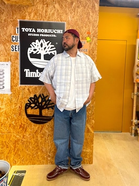 「Timberland（ティンバーランド）の【定番】スリーアイ(3eye) クラシックラグ メンズ（モカシン/デッキシューズ、レッド系）」を使った、MITSUNORI MATSUMURAさん（メンズ・183cm）の夏コーディネート