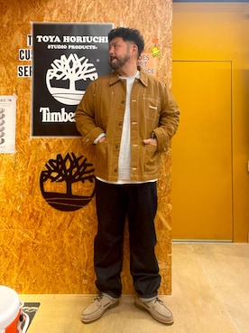 「Timberland（ティンバーランド）のオーセンティック デニム パンツ メンズ（デニムパンツ、ブルー系）」を使った、MITSUNORI MATSUMURAさん（メンズ・183cm）の春コーディネート
