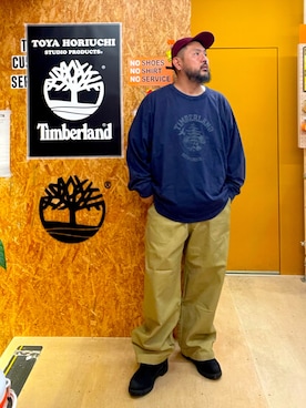 「アイテム（Tシャツ/カットソー）」を使った、MITSUNORI MATSUMURAさん（メンズ・183cm）の秋コーディネート