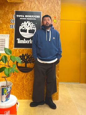 「アイテム（パンツ）」を使った、MITSUNORI MATSUMURAさん（メンズ・183cm）の秋コーディネート