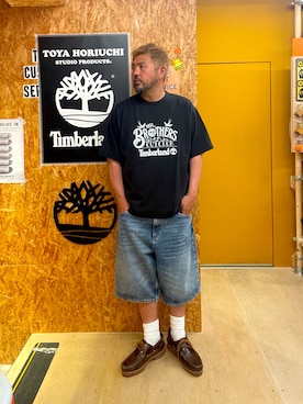 「Timberland（ティンバーランド）の【定番】メンズ ティンバーランド アイコン スリーアイ クラシックラグ - ブラウン（モカシン/デッキシューズ、ブラウン系）」を使った、MITSUNORI MATSUMURAさん（メンズ・183cm）の夏コーディネート