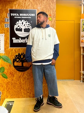 「アイテム（デニムパンツ）」を使った、MITSUNORI MATSUMURAさん（メンズ・183cm）の秋コーディネート
