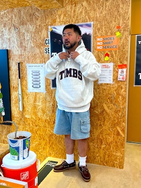 「アイテム（モカシン/デッキシューズ）」を使った、MITSUNORI MATSUMURAさん（メンズ・183cm）の夏コーディネート