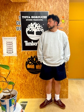 「Timberland（ティンバーランド）のアイテム（パンツ）」を使った、MITSUNORI MATSUMURAさん（メンズ・183cm）の春コーディネート