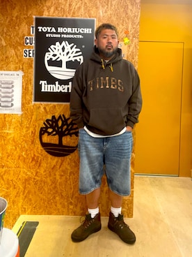 「Timberland（ティンバーランド）のメンズ ウォータープルーフ フィールド ブーツ（ブーツ、ブラウン系）」を使った、MITSUNORI MATSUMURAさん（メンズ・183cm）の秋コーディネート
