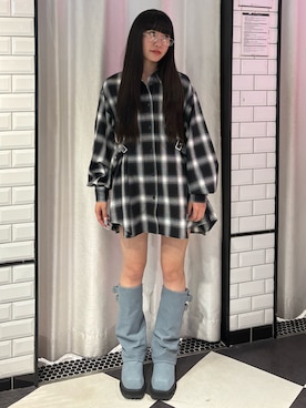 「アイテム（ブーツ、ブルー系）」を使った、HANANEさん（レディース・156cm）の夏コーディネート