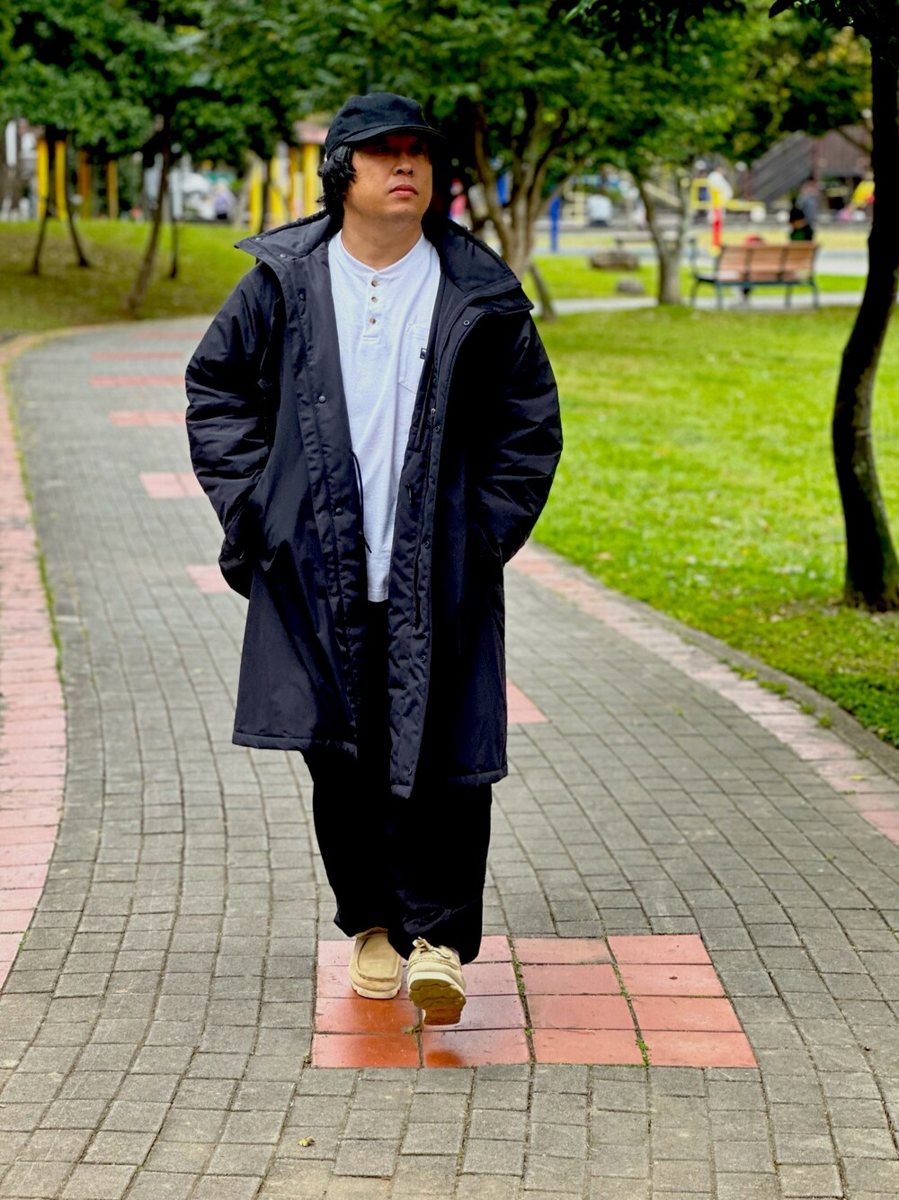 「最近のいい感じコーデ」｜「UNIQLOのアイテム（ジャケット/アウター、ブラック系）」を使った、tekaiwenさん（メンズ・168cm）の冬コーディネートの1枚目の写真