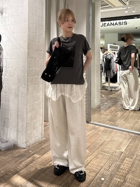 「JEANASIS（ジーナシス）のアイテム（Tシャツ/カットソー）」を使った、おはさん（レディース・162cm）の春コーディネート